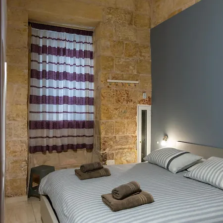 Great Siege Apartmán