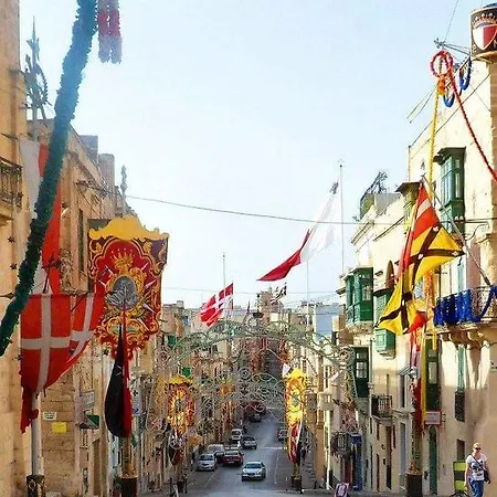 Great Siege Apartmán