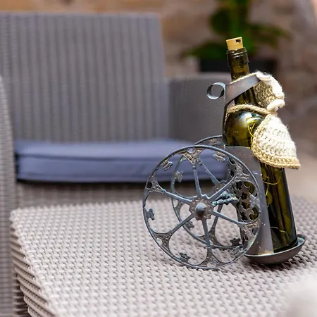 Great Siege شقة سنجليا